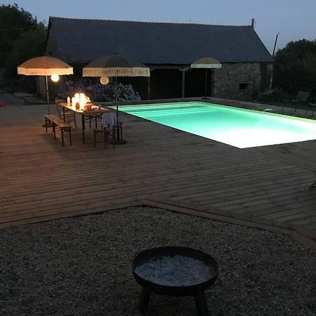 La Lande Du Rest - Le Quillio Magnifique Ancienne Ferme De Notables Avec Piscine Chauffeeヴィラ エクステリア 写真
