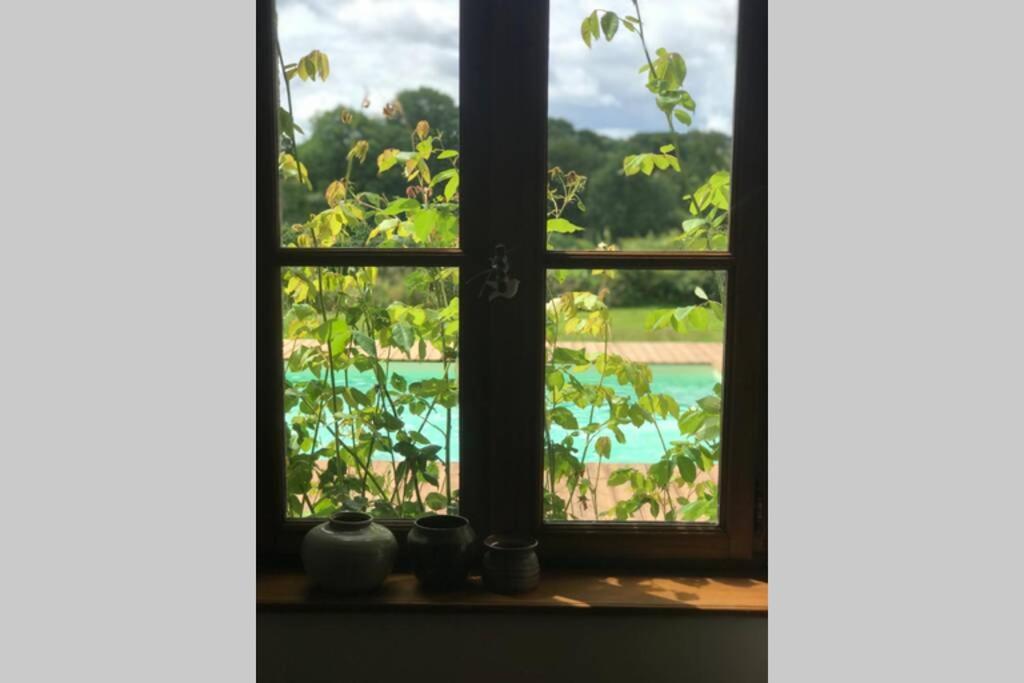 La Lande Du Rest - Le Quillio Magnifique Ancienne Ferme De Notables Avec Piscine Chauffeeヴィラ エクステリア 写真
