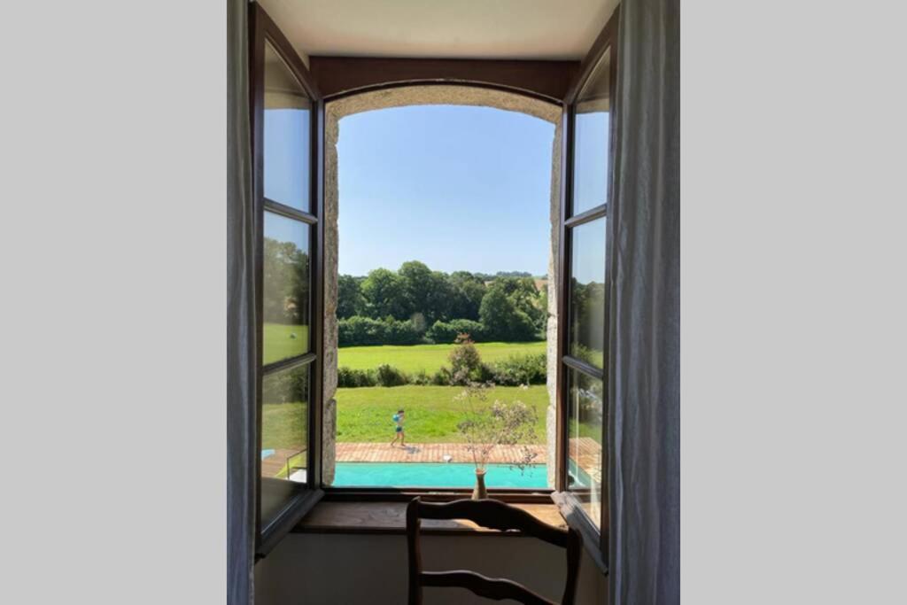 La Lande Du Rest - Le Quillio Magnifique Ancienne Ferme De Notables Avec Piscine Chauffeeヴィラ エクステリア 写真